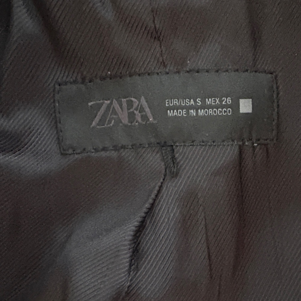 Zara Women's Classic Beige Pea Coat - Picture 5 of 5